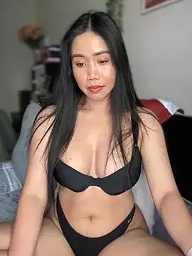 JazzieXo from StripChat