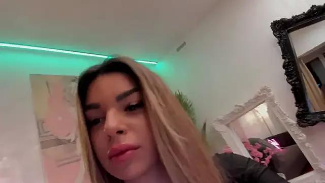 jelly__beanss from StripChat