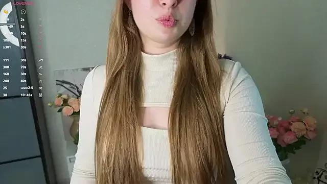 JenLottie from StripChat is Freechat
