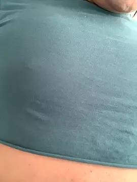 jenn_fox from StripChat is Freechat
