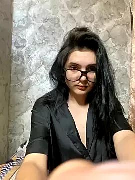 Explore our live girls sluts from our Custom and Multi clubs and checkout exclusive access to highly interactive content, such as shape, hair, titties, pussy type and many more.