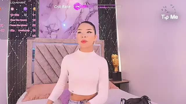 jennie_whitee from StripChat is Freechat