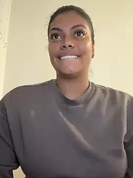 jennifer_oliveira from StripChat