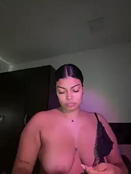 jennifer_oliveira from StripChat