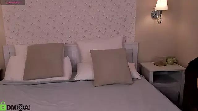 Jennifer_Wadee from StripChat