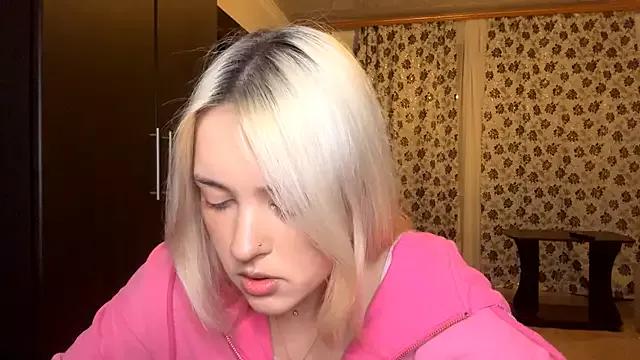 Jenniferboom webcams show profile image 