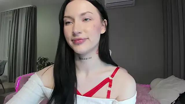 JenniferQueen11 from StripChat