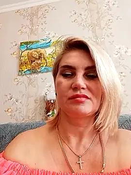 JennyOMay from StripChat