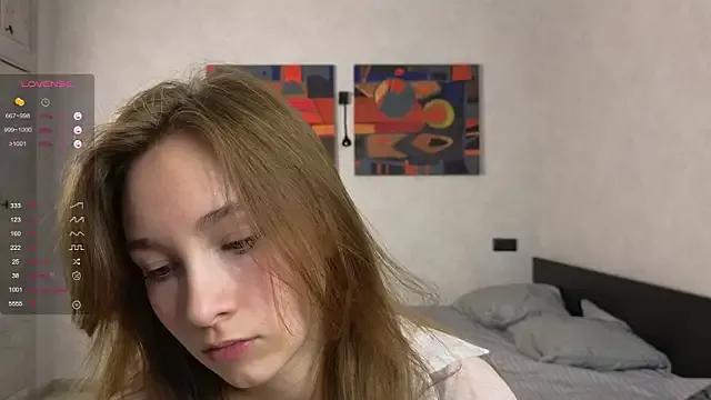 JenyKlein from StripChat is Freechat