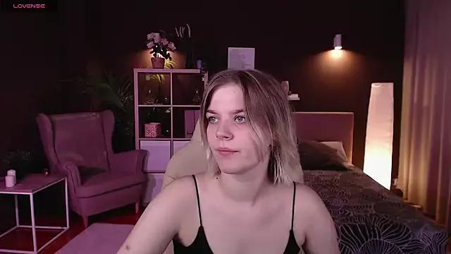 Jess_Marais from StripChat