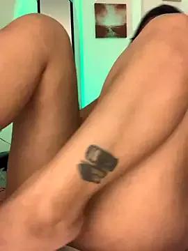 Explore our live girls sluts from our Custom and Multi clubs and checkout exclusive access to highly interactive content, such as shape, hair, titties, pussy type and many more.