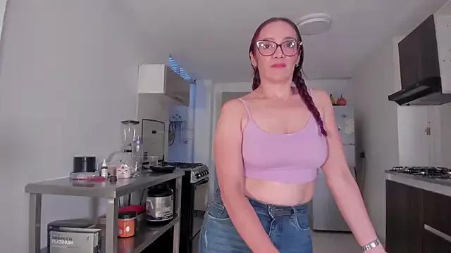 Jessica_Herrera_ from StripChat
