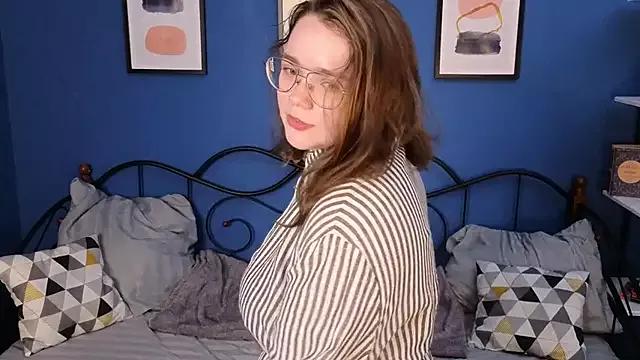 Jessica_Reynolds from StripChat is Freechat