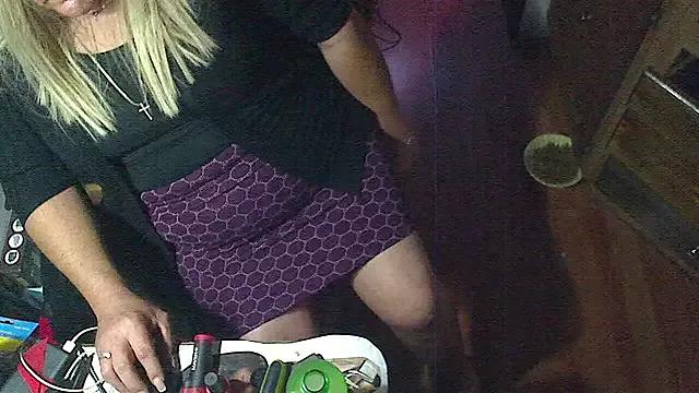 jessicalove99 from StripChat