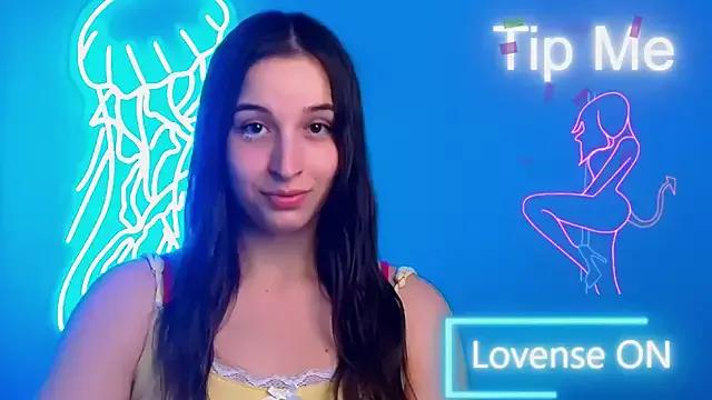Explore our live girls sluts from our Custom and Multi clubs and checkout exclusive access to highly interactive content, such as shape, hair, titties, pussy type and many more.