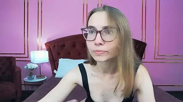 JessieJuss from StripChat