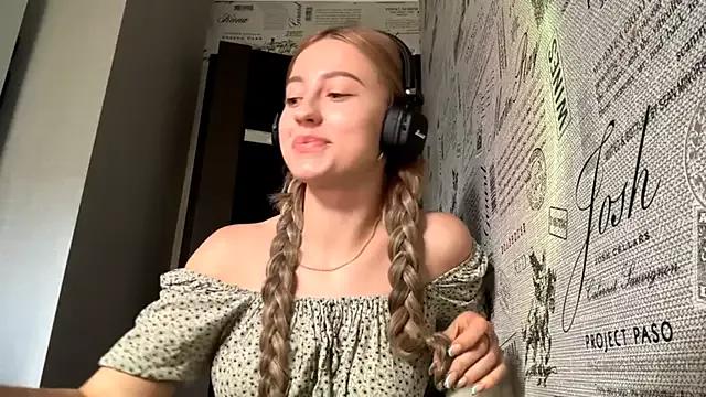 Jetta_Corsacami webcams show profile image 
