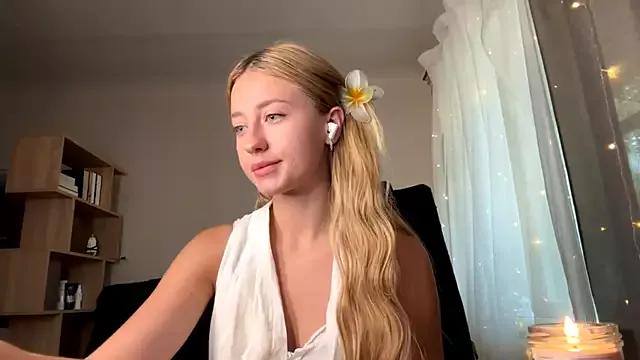 Jetta_Corsacami from StripChat