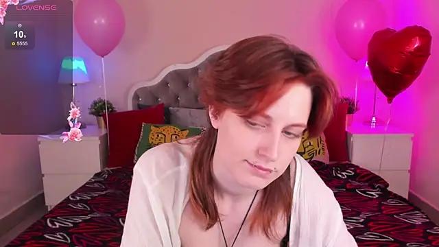 Jiffyyo from StripChat