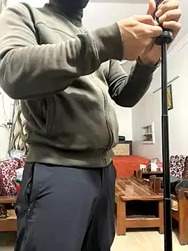 Photos of John_desihunk from StripChat is Freechat