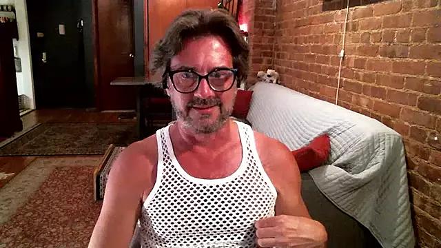 Johnny_Bottoms from StripChat is Freechat