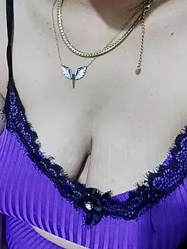jojo1986No from StripChat