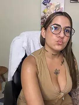 Jolie_1 from StripChat is Freechat