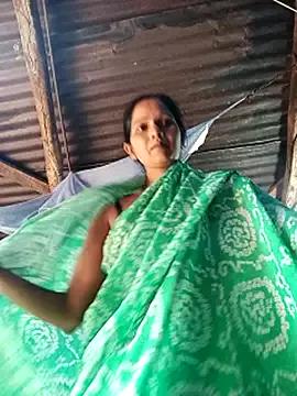 Jooli_xx from StripChat