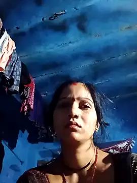 Jooli_xx from StripChat