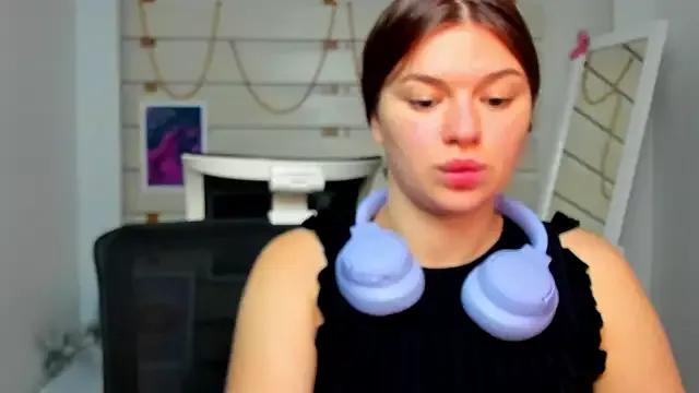 Josephine_Kiss from StripChat is Freechat