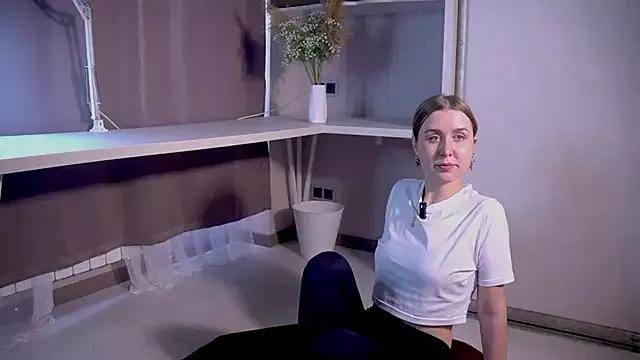 JosieWarden from StripChat is Freechat