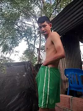 Juan_Hotcaliemte from StripChat is Freechat