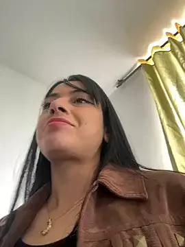 Explore our live girls sluts from our Custom and Multi clubs and checkout exclusive access to highly interactive content, such as shape, hair, titties, pussy type and many more.