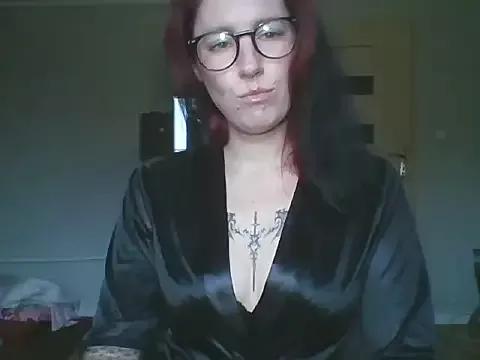 Explore our live girls sluts from our Custom and Multi clubs and checkout exclusive access to highly interactive content, such as shape, hair, titties, pussy type and many more.