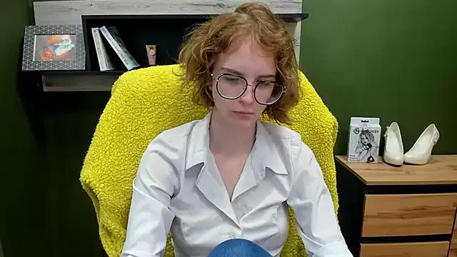 Explore our live girls sluts from our Custom and Multi clubs and checkout exclusive access to highly interactive content, such as shape, hair, titties, pussy type and many more.