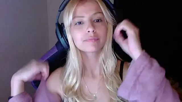 jujubinhahot from StripChat