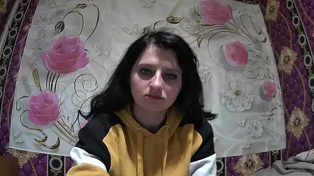 Explore our live girls sluts from our Custom and Multi clubs and checkout exclusive access to highly interactive content, such as shape, hair, titties, pussy type and many more.