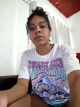 Julia_Pretinha from StripChat is Freechat