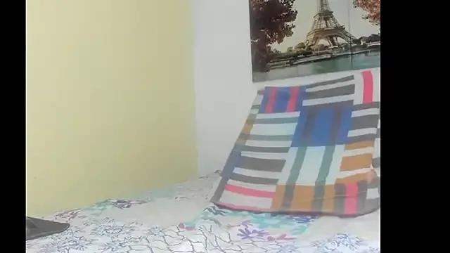 JuliaMack from StripChat is Freechat