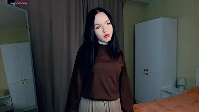 JuliannaGilfoy from StripChat is Freechat