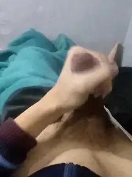 Juliano69xv from StripChat is Freechat