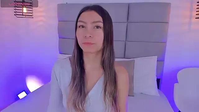 Explore our live girls sluts from our Custom and Multi clubs and checkout exclusive access to highly interactive content, such as shape, hair, titties, pussy type and many more.