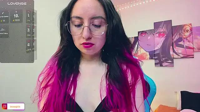 Explore our live girls sluts from our Custom and Multi clubs and checkout exclusive access to highly interactive content, such as shape, hair, titties, pussy type and many more.