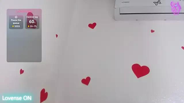 Explore our live girls sluts from our Custom and Multi clubs and checkout exclusive access to highly interactive content, such as shape, hair, titties, pussy type and many more.