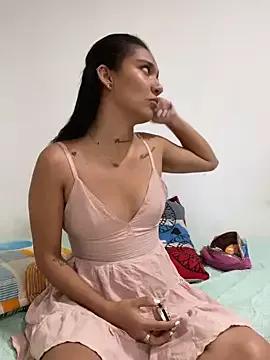 JulietayAlex from StripChat is Freechat