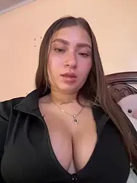 Explore our live girls sluts from our Custom and Multi clubs and checkout exclusive access to highly interactive content, such as shape, hair, titties, pussy type and many more.