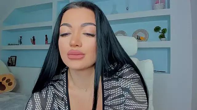 Explore our live girls sluts from our Custom and Multi clubs and checkout exclusive access to highly interactive content, such as shape, hair, titties, pussy type and many more.