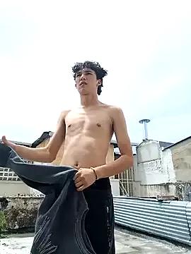 JULLIAN_ from StripChat