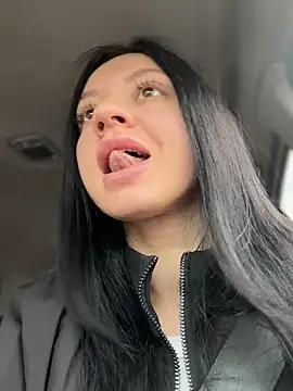 JulliaVegas from StripChat