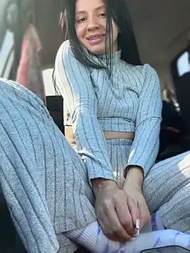 JulliaVegas from StripChat